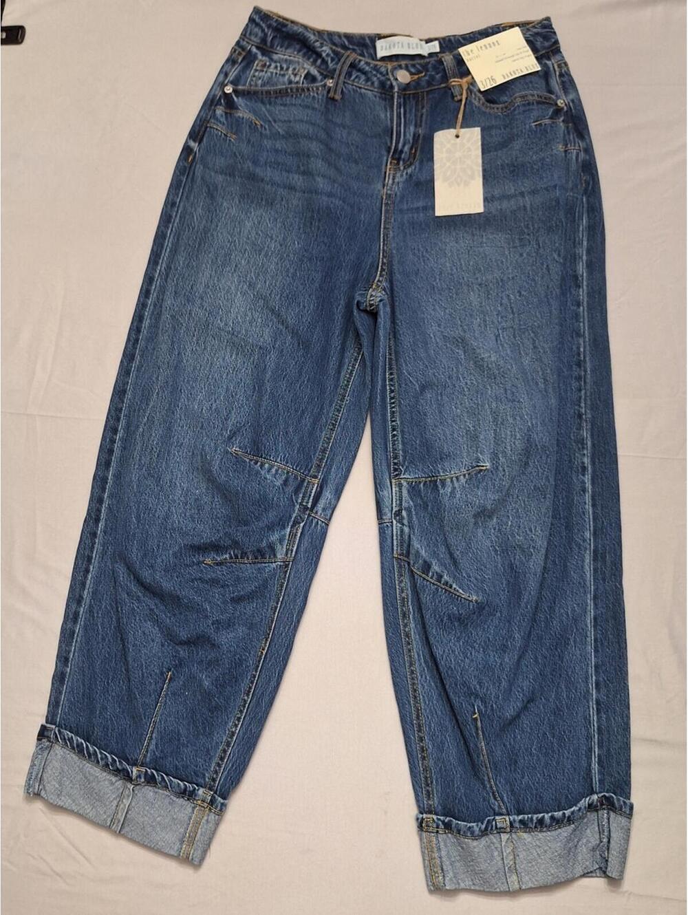 Dakota Blue Low Rise Relaxed the Lennox Barrel Wide Leg Cropped Jeans, 26, NWT